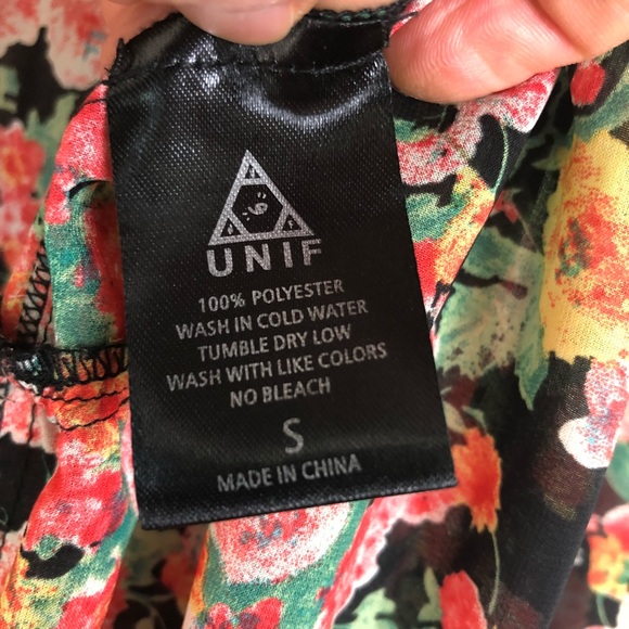 UNIF Floral High Low Ruffle Sleeve Feminine Duster - Picture 8 of 8